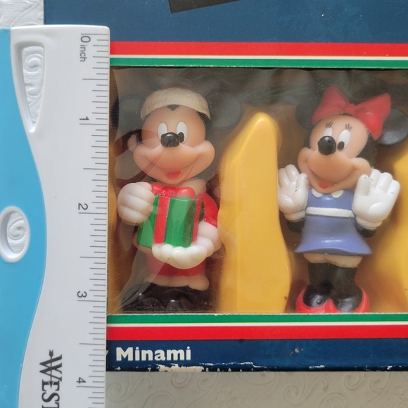 Disney  Mickey Mouse by Minami lights new - Picture 2 of 4